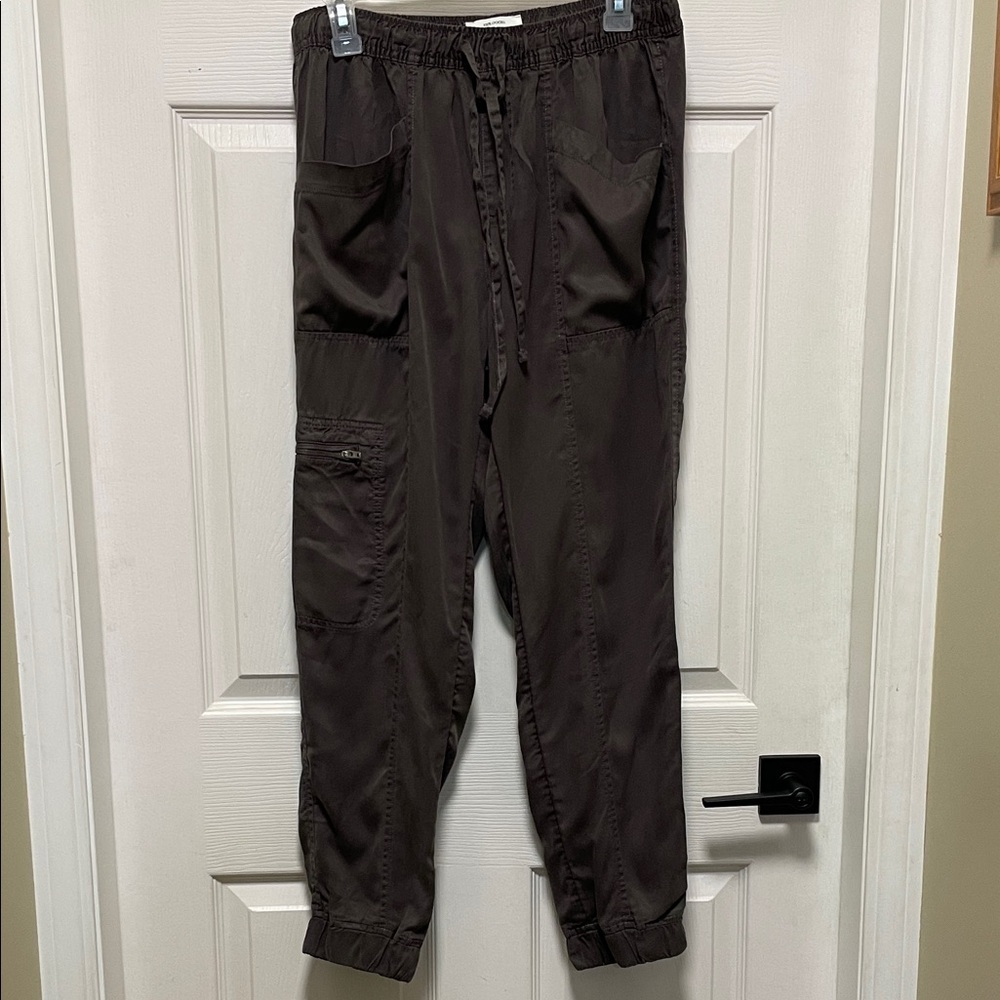 Nicole Miller |100%Lyocell | Utility | Jogger/Cargo|Brown/Gray | Neutral |Size M